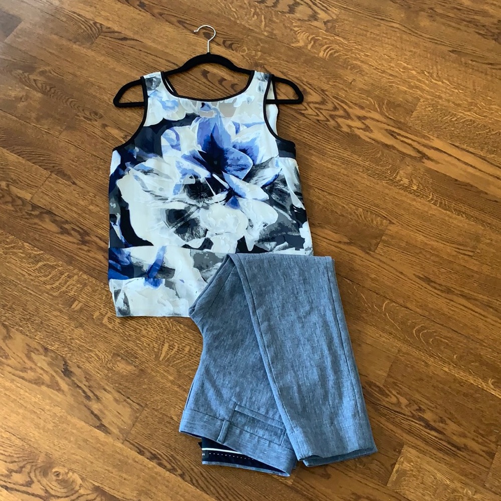 WHBM Sleeveless blue floral print blouse